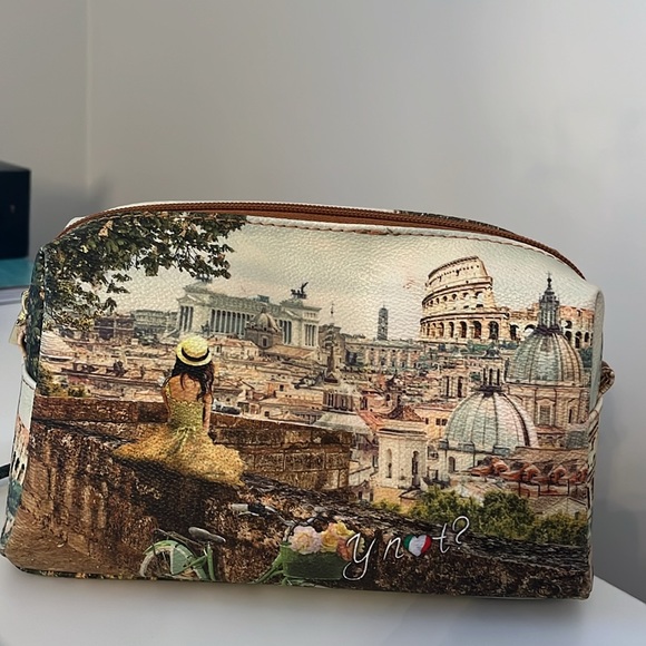 YNOT Milano Makeup Bag - Picture 2 of 5